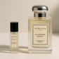 Jo Malone Raspberry Ripple 6 ml-es parfüm minta a 100 ml-es Jo Malone Raspberry Ripple üveg mellett áll.
