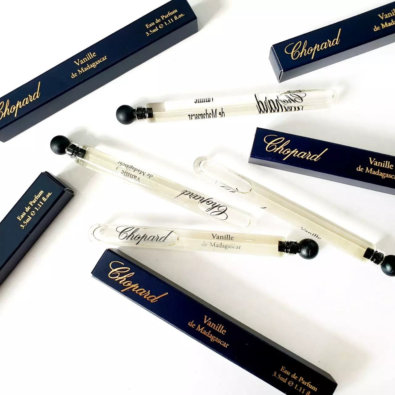 Chopard Vanille de Madagascar 3,5 ml 0,12 fl. oz. hivatalos minta - Chopard Rose Seljuke - Chopard Haute Parfumerie - Chopard Rose Seljuke 3,5 ml 0,12 fl. oz. mini - smelltoimpress