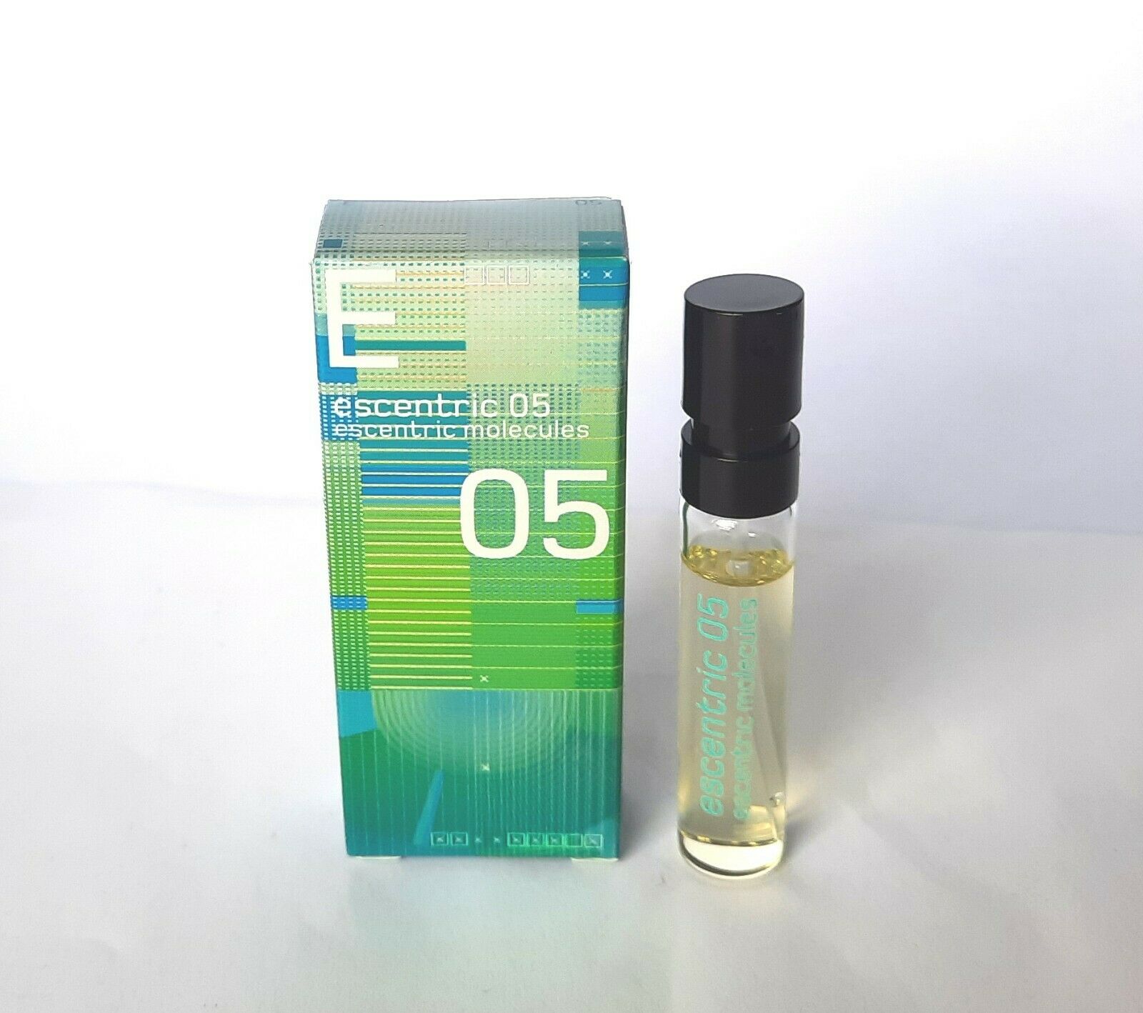 Escentric Molecules Escentric 05 hivatalos parfüm minta 2ml