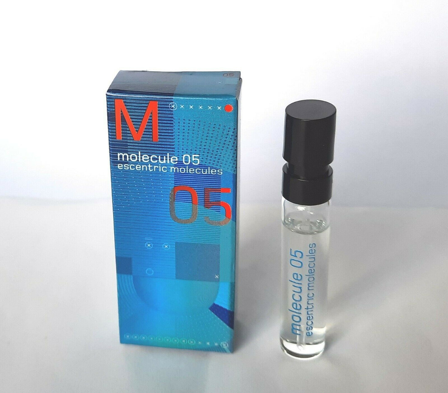 Az Escentric Molecules Molecule 05 hivatalos parfümmintái